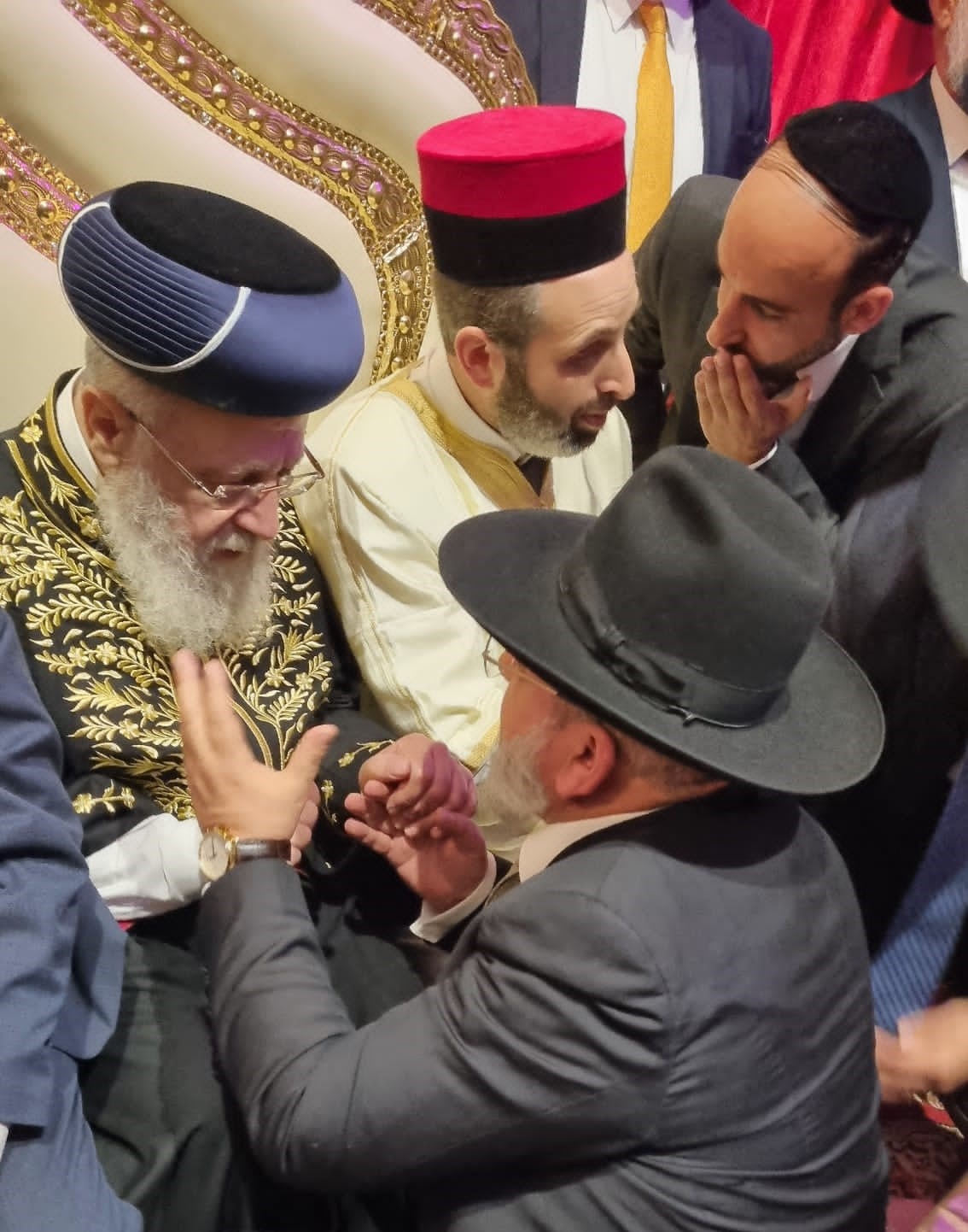 מורינו ראש המכון בחגיגת המימונה המרכזית עם הראש"ל הגאון רבי יצחק יוסף שליט"א וראש העיר ר' יהודה בוטבול